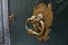 门,铜,黄金