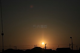 日落,夜幕降臨,太陽