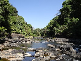 河,曼多維,河床