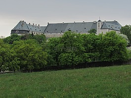 cerveny假面,城堡,斯洛伐克