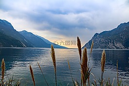 加爾達(dá),湖,假期