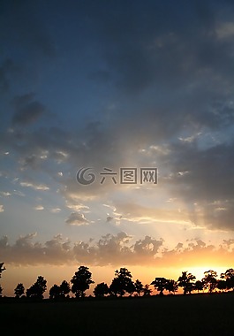 余輝,太陽(yáng),夏季