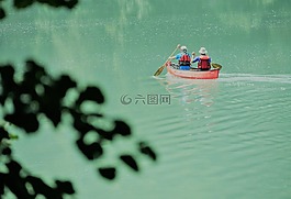 皮艇,獨(dú)木舟,水