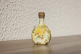 黄色瓶子,鸡,剪纸