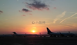 飛機(jī),機(jī)場,日落