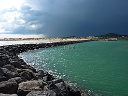 壩,海角,風(fēng)雨如磐