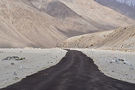 路,沙漠,山