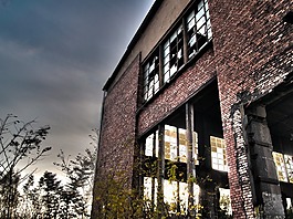 廢墟,放棄,人類發(fā)展報告 》