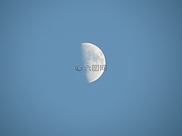 月亮,半个月亮,月亮天