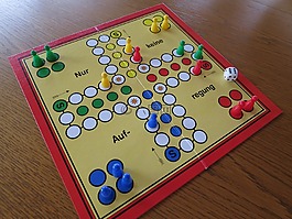 棋盤游戲,parchesi注冊未,胡扯
