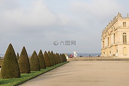 巴黎,凡爾賽,觀點