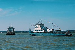 河,湯姆,船舶