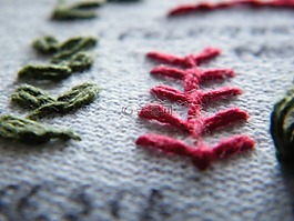 紅色,綠色,白