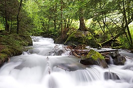 水,級聯(lián),性質(zhì)