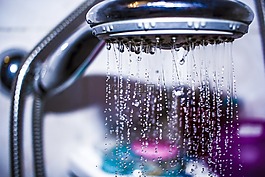水,濕,淋浴