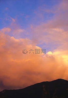 天空,轉(zhuǎn)寄,云
