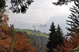 南蒂羅爾,一個村莊的視圖,景觀