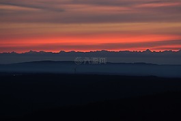 日出,山,黑色的森林