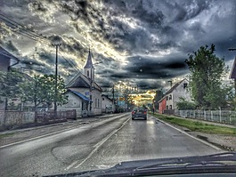 云,雨,路