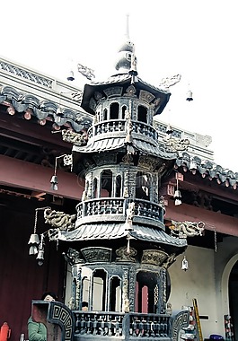 廟,塔,鈴鐺