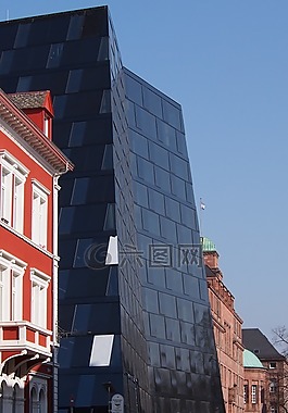大學(xué)圖書館,弗賴堡,正面