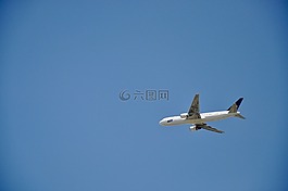 這架飛機(jī),天空,飛行