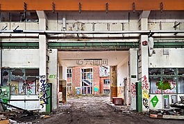 丟失的地方,客房,離開