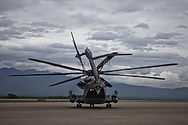 ch-53e超種馬,美國海軍陸戰(zhàn)隊,直升機