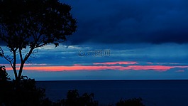 日落,海洋,蓝色和粉红色的云