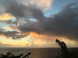 叇,風(fēng)雨如磐,日落