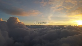 云,飞机,飞