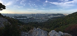 秋山的,葉與文學(xué)生產(chǎn),仁川廣域市延壽區(qū)的前景