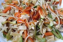 蔬菜面條,吃,進(jìn)餐