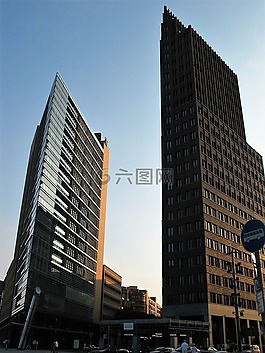 現(xiàn)代,體系結(jié)構(gòu),柏林