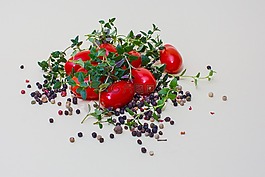 麝香草,蕃茄,胡椒