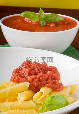 面食,番茄,羅勒