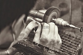 首飾制造業,制造業,拋光