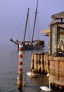 帆船,系泊設(shè)備,湖