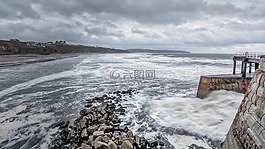 惠特比,海景,暴風(fēng)雨