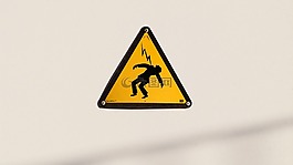 電,電壓,高