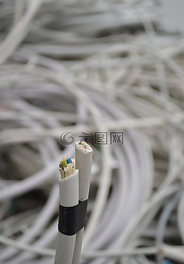 電纜,當(dāng)前,電源線