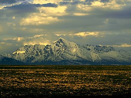 山,天堂,國家