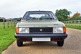 那輛舊車,車,老