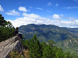 山,菲律宾,本格特省