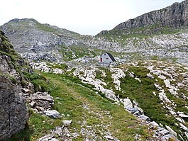 棚屋,山上的小屋,海上阿爾卑斯山