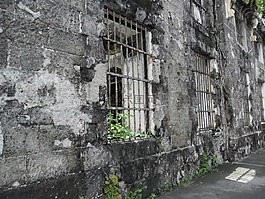 廢墟,建設(shè),老