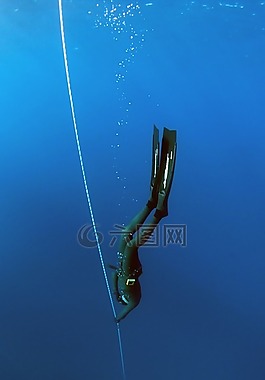 憋气,跳水,海