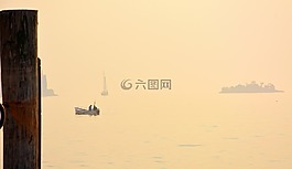 系泊設(shè)備,小船,湖