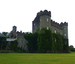 城堡,愛爾蘭,愛爾蘭語