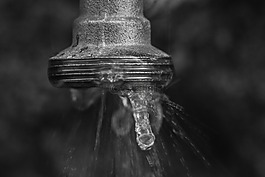 水龍頭,一滴水,下降
